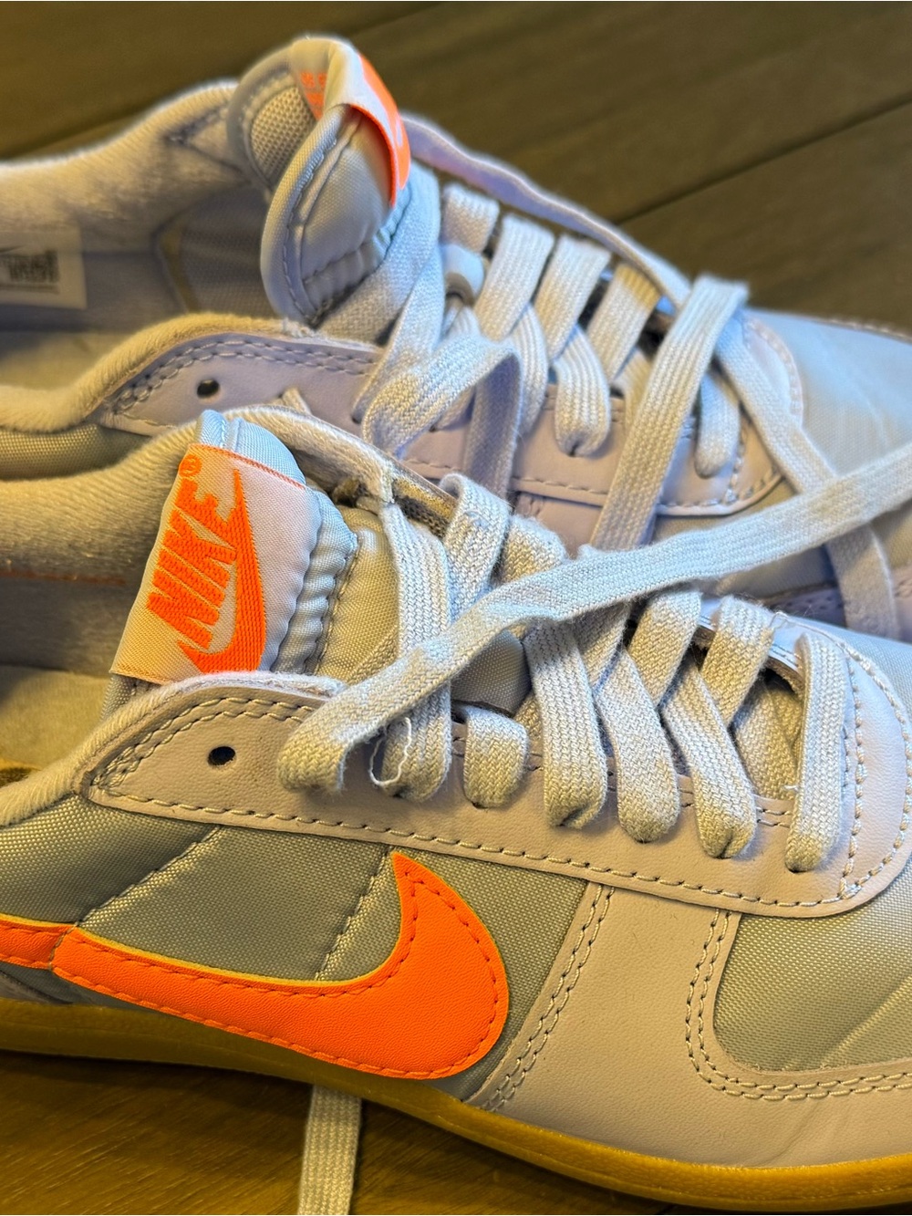 Nike Mens Light Lavender/Periwinkle Sneakers with Bright Orange Swoosh